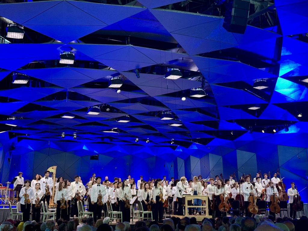Marin Alsop and Anna Clyne with the TMC Orchestra at the Shed, Tanglewood, 8/16/26